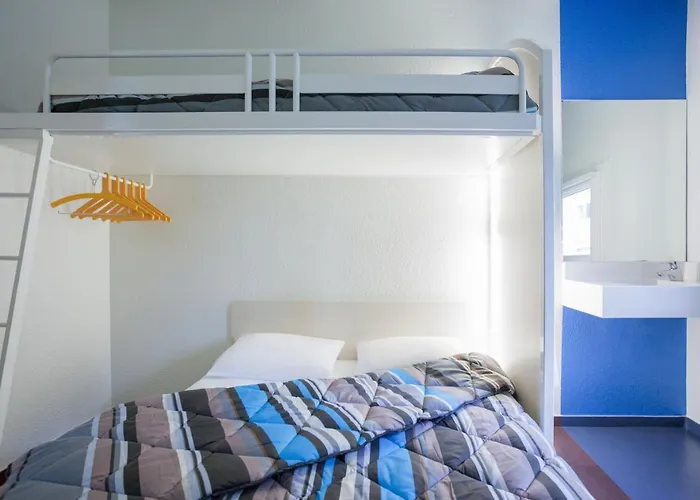 F1 Lille Centre Hotel