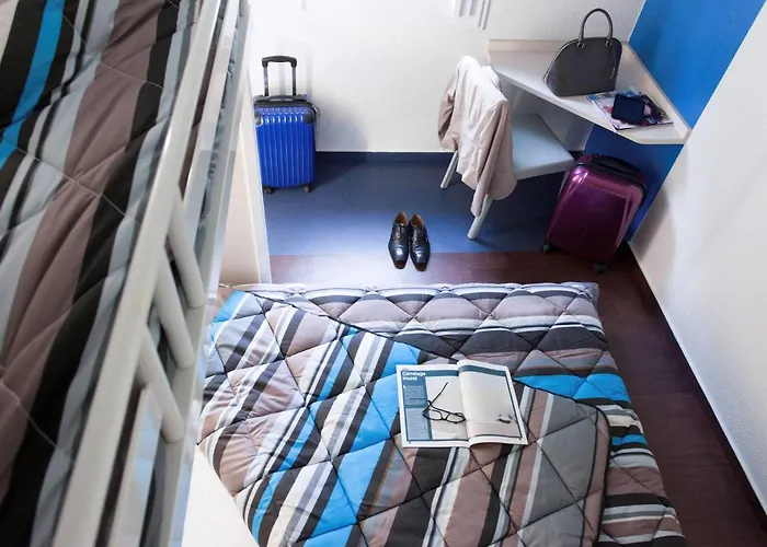 F1 Lille Centre Hotel