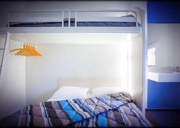 F1 Lille Centre Hotel